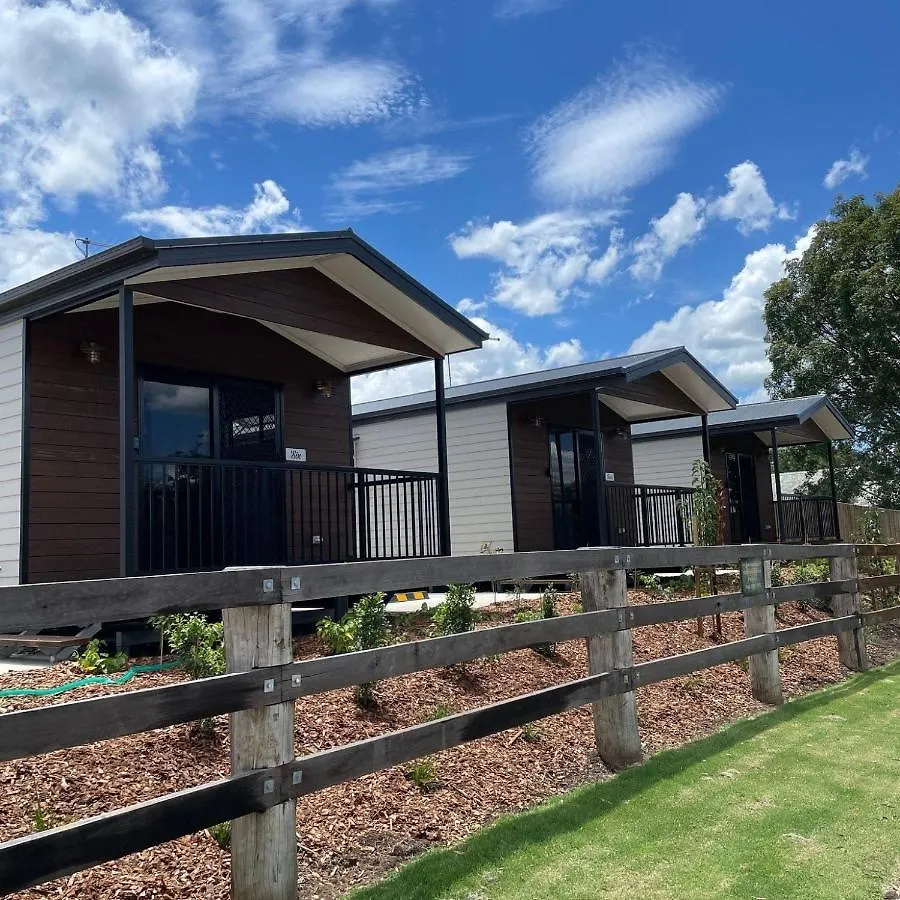 Kenilworth Country Cabins Apartment